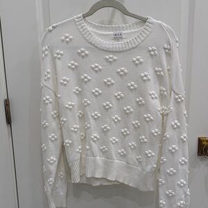 KULE Women's Cream Textured Sweater